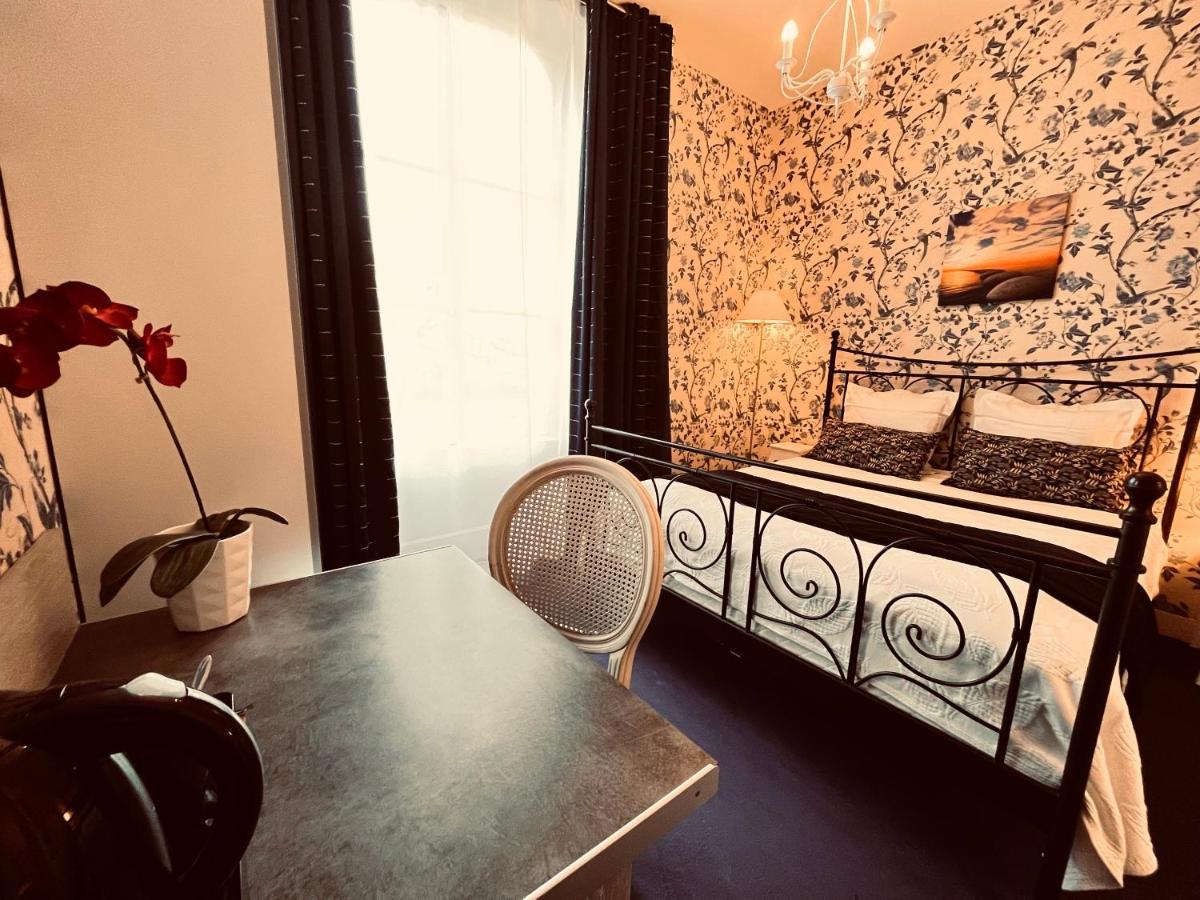 Hotel Chateau De Chicamour Sury-aux-Bois Zewnętrze zdjęcie